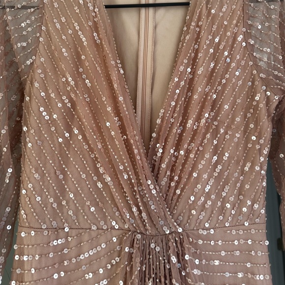 Size 6 maxi sequin dress - Picture 3 of 4